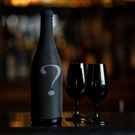 Mystery wine bottle for a blind date at Dans le Noir ? restaurant